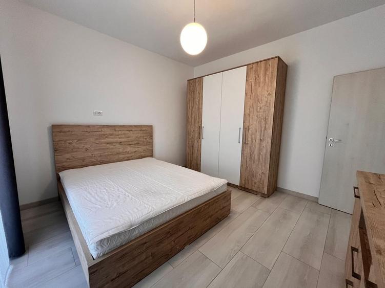 APARTAMENT CU 2 CAMERE IN SPATE LA SELGROS-CL ARADULUI la 450 euro - 7
