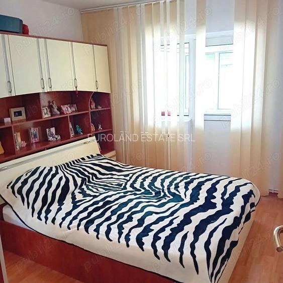 3 camere decomandat , 2 bai, mobilat 3 camere decomandat , 2 bai, mobilat