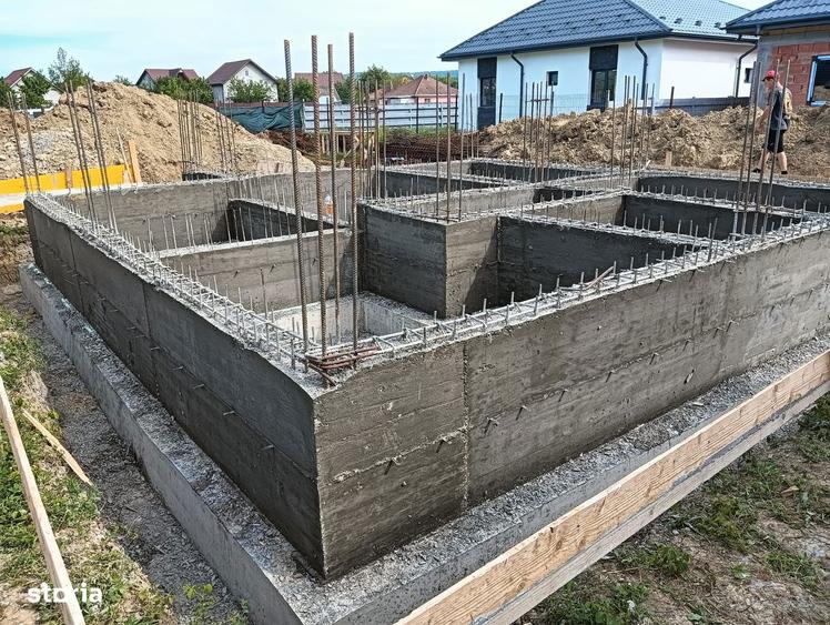 Casa spa?ioasa cu teren de 500mp ?i acces asfaltat - 2