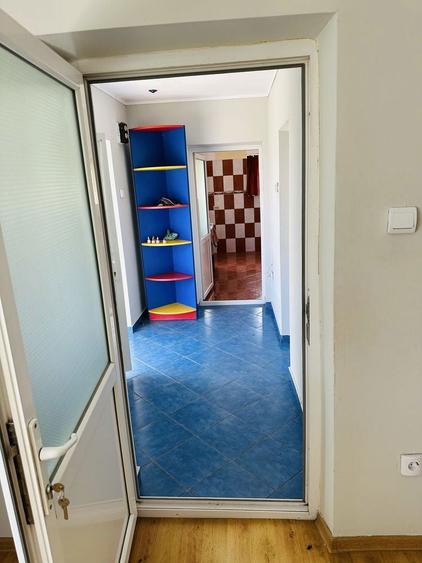 Vand sau schimb cu apartament - 3
