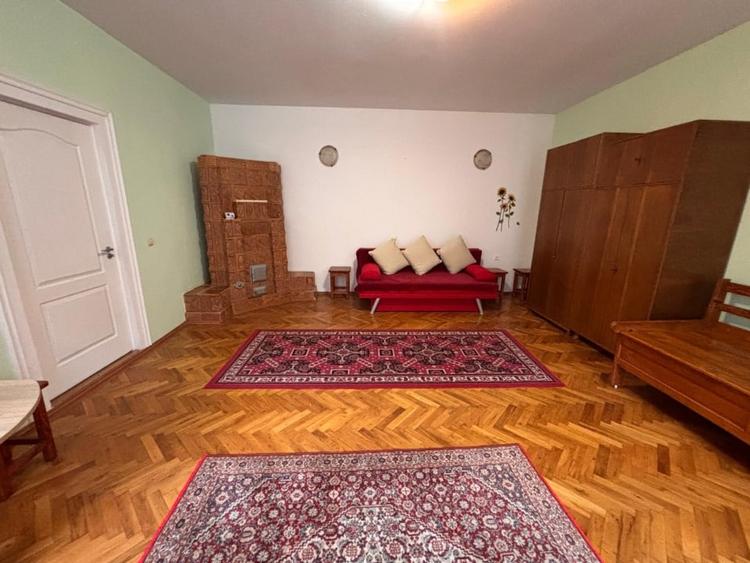 2 camere Piata Brasaai-Centrul Istoric - 11