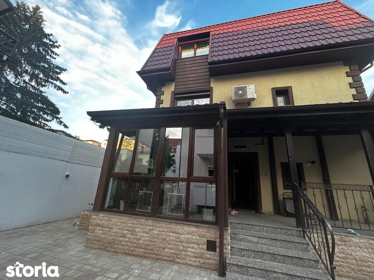 Casa de inchiriat cu 6 camere in Baneasa - 2