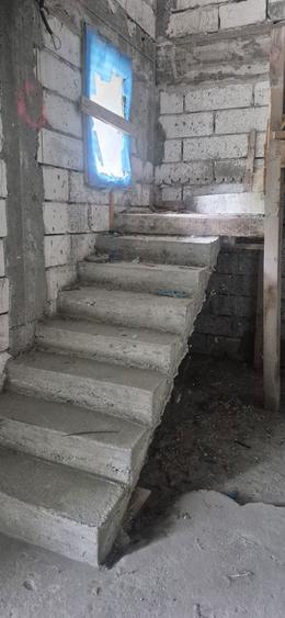 Casa la rosu in Galati,zona 0 - 5