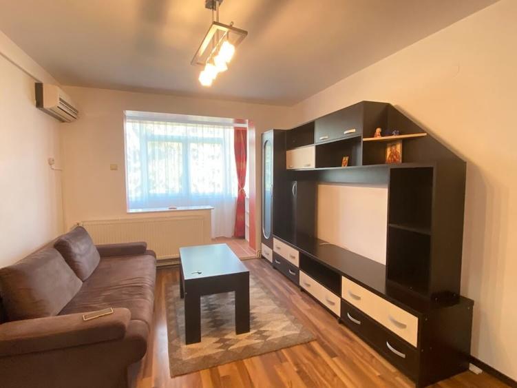 Ofer inchiriere ap 2 cam, Expo Parc, mobilat si utilat, 1500 lei - 4