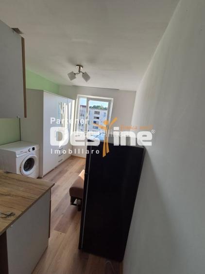 Garsoniera renovata si mobilata, ideala pentru investitie - zona Cantemir Garsoniera renovata si mobilata, ideala pentru investitie - zona Cantemir