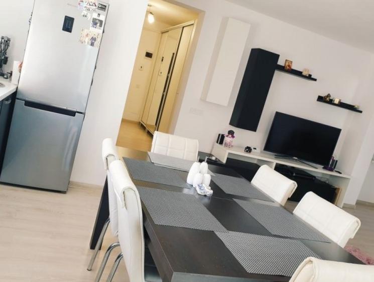 Apartament 3 camere zona Crangasi - 1