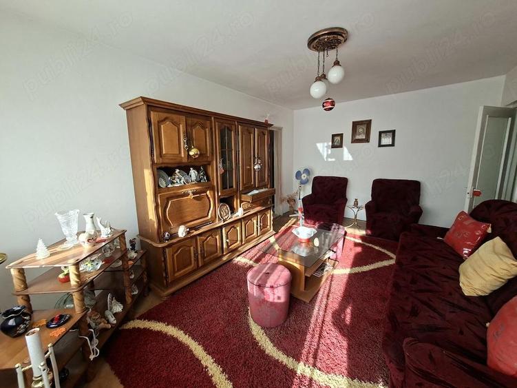 Vanzare apartament cu 2 camere in Moldova Noua - 8