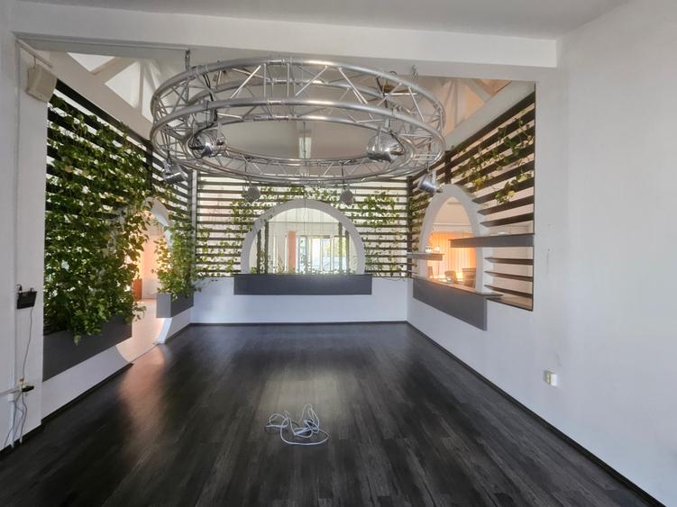 Cladire individuala Cotroceni - 10 locuri de parcare - 15