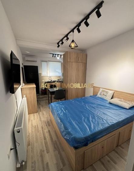 Garsoniera de inchiriat | Titan | Metrou | 25 mp | centrala | curte - 1