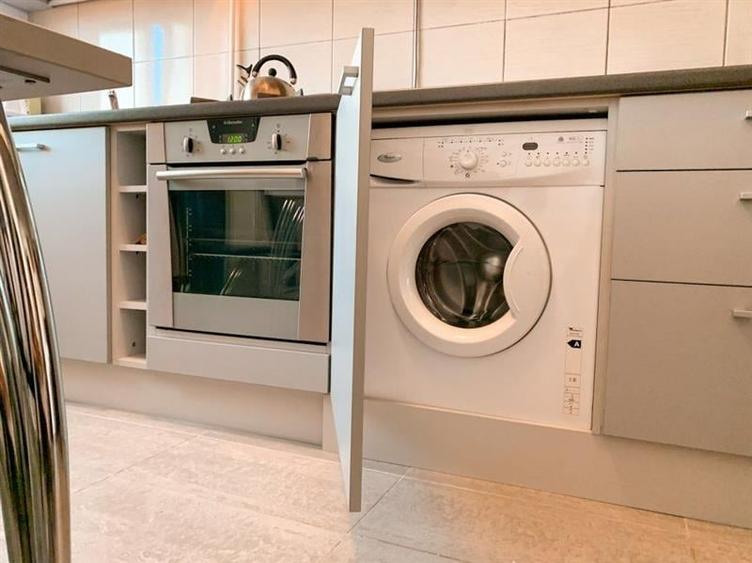 Apartament ultracentral, centrala proprie - 7