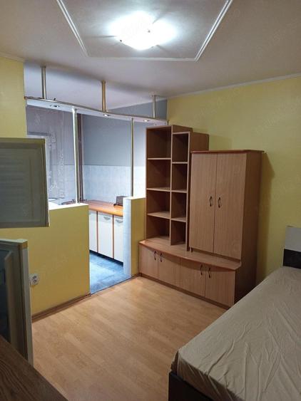 chirie garsoniera - 2