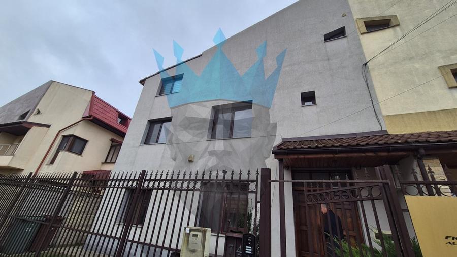 Apartament 6 Camere in Vila Bucurestii Noi - 1