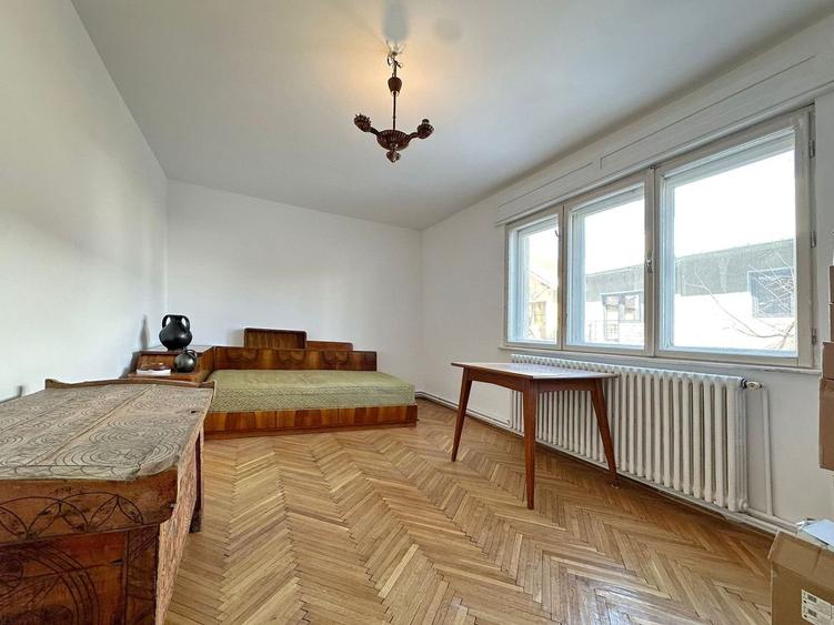 Apartament 4 camere de vânzare, Brașovul Vechi, structura generoasa - 5
