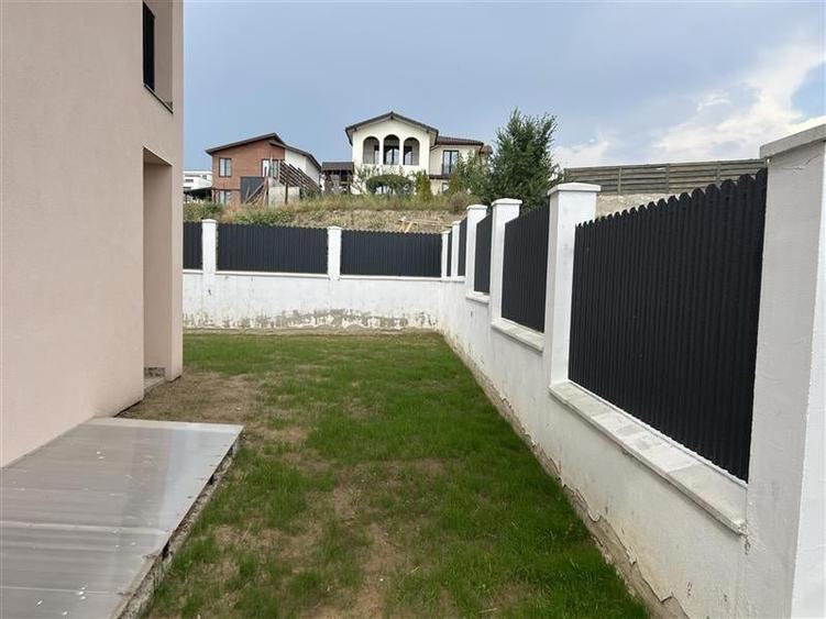 Casa noua,Mobilata,Utilata zona Voronet cu panorama spre oras - 17