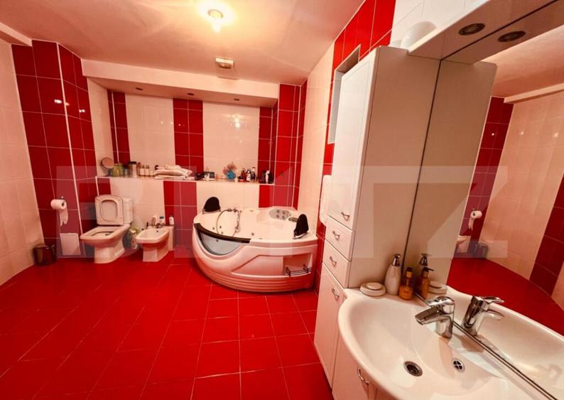 Casa 8 camere, 404 mp, zona Lapus - 18