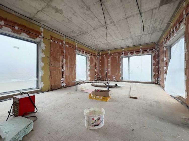 Casa 7 camere de vanzare in Dambul Rotund, Cluj Napoca - 2