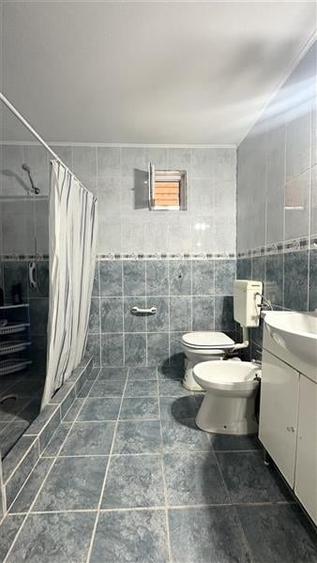 Casa de vanzare in Poiana cu Teren de 350 mp - 15