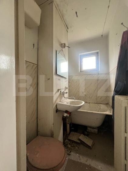 Apartament cu 3 camere, 48mp, renovabil, zona Micro 3 - 6