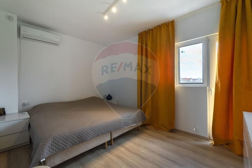 Casă / Vilă oportunitate rar întâlnită ! - 7