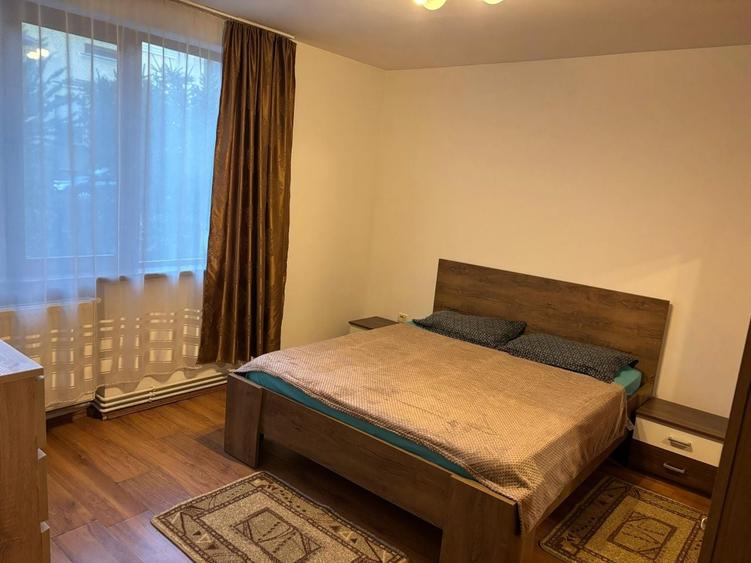 Apartament cu 2 camere semidecomandat în Podgoria