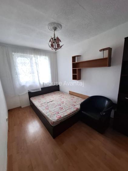 Apartament 3 camere  zona Sud