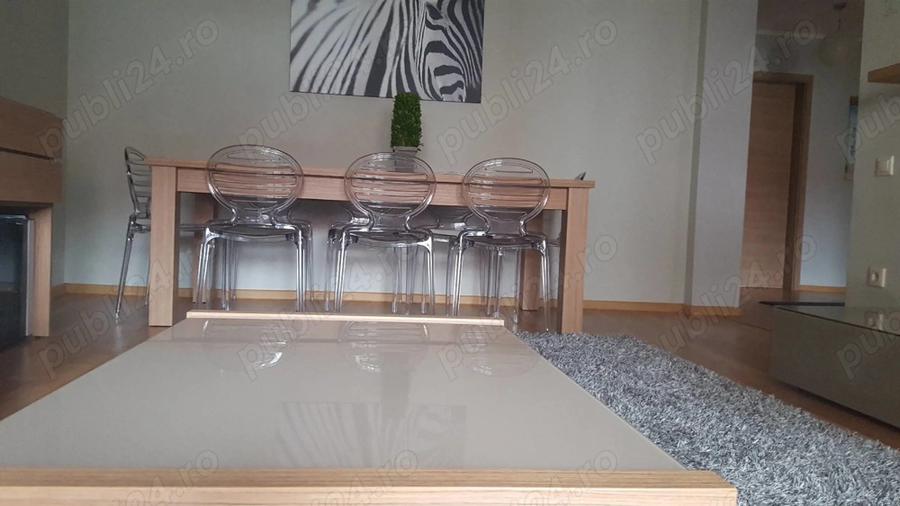 Inchiriez apartament + garaj zona centrala - 3
