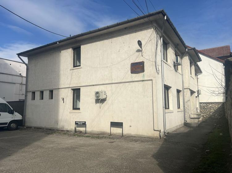 Cladire birouri . - 1