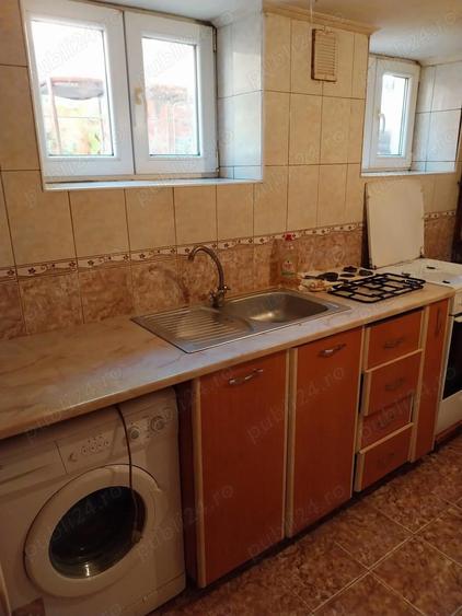 Particular, Casa de vanzare, zona Piata Sfantu Gheorghe, Sector 3 Bucuresti - 1