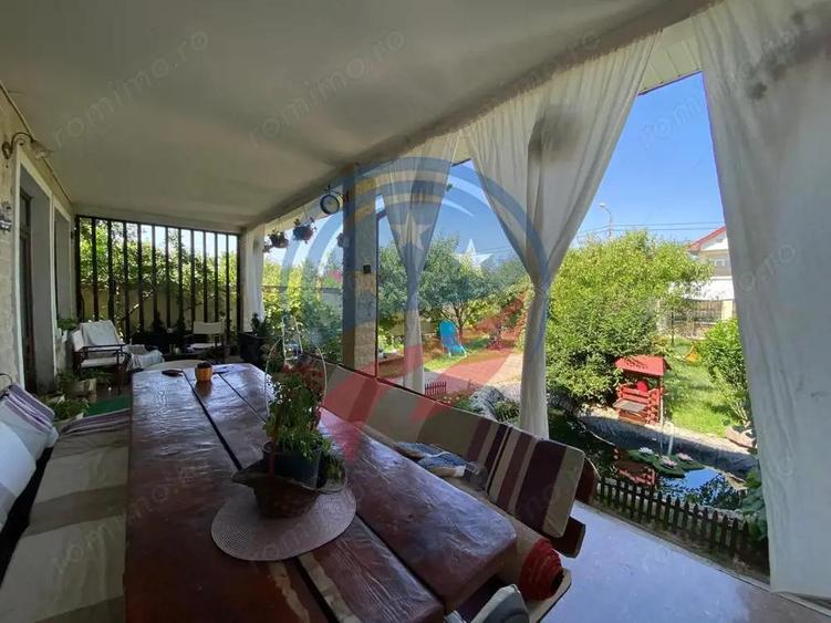 CASA DEOSEBITA APROAPE DE PROMENADA IN EUROCARTIER - 10