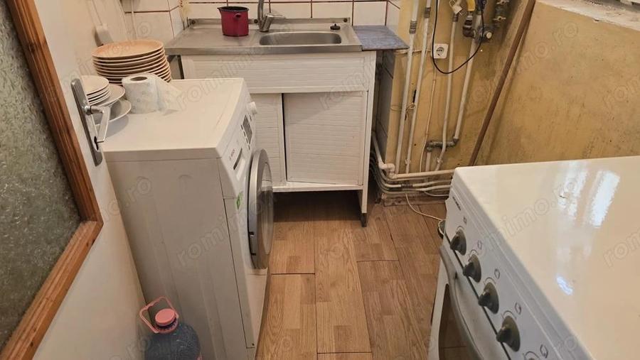 Vand apartament 2 camere decomandat in Deva, zona Micro 15, etaj 8, - 4