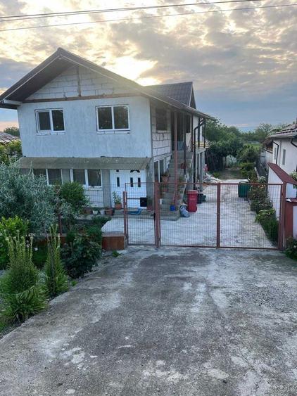 Vand casa p+1 Prundeni,Dragasani ,Valcea-La strada principala peste drum de primaria Prundeni - 9
