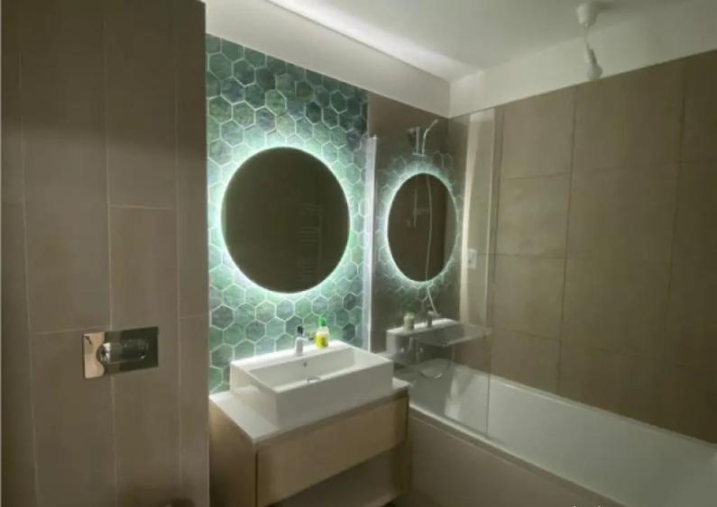 Garsoniera Urban Plaza cu loc de parcare - 2