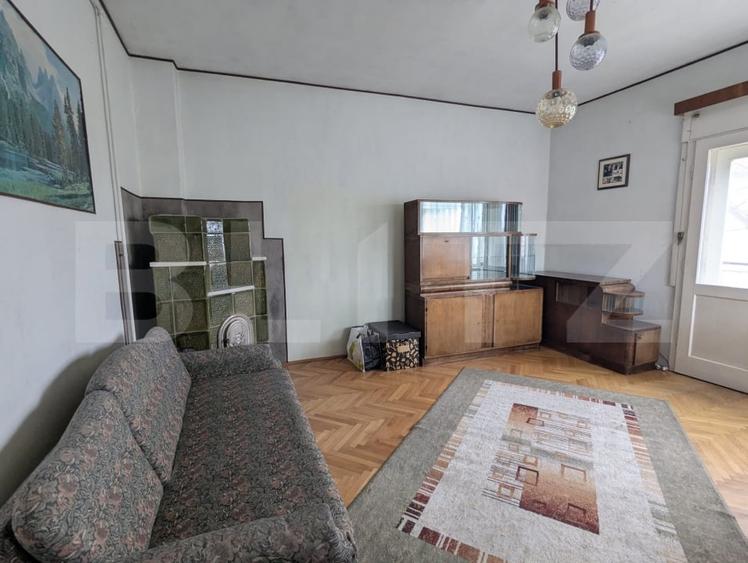 Casă individuală cu 6 camere cu Canalizare în Dâmbul Rotund