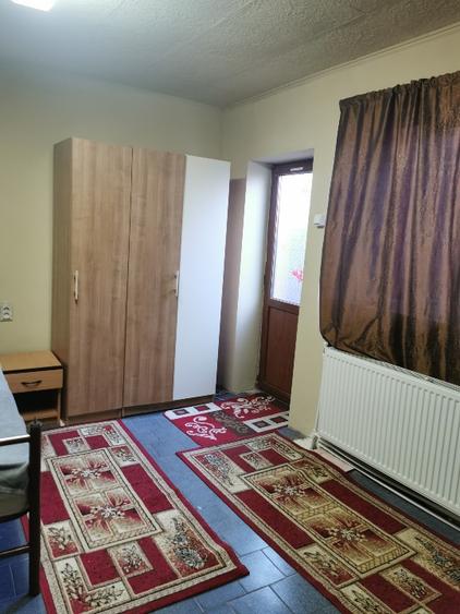 Proprietar Închiriez  - 3