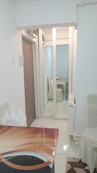 Tomis 2 - Facult. de Stiinte Economice! 2 camere, semidec. - 3