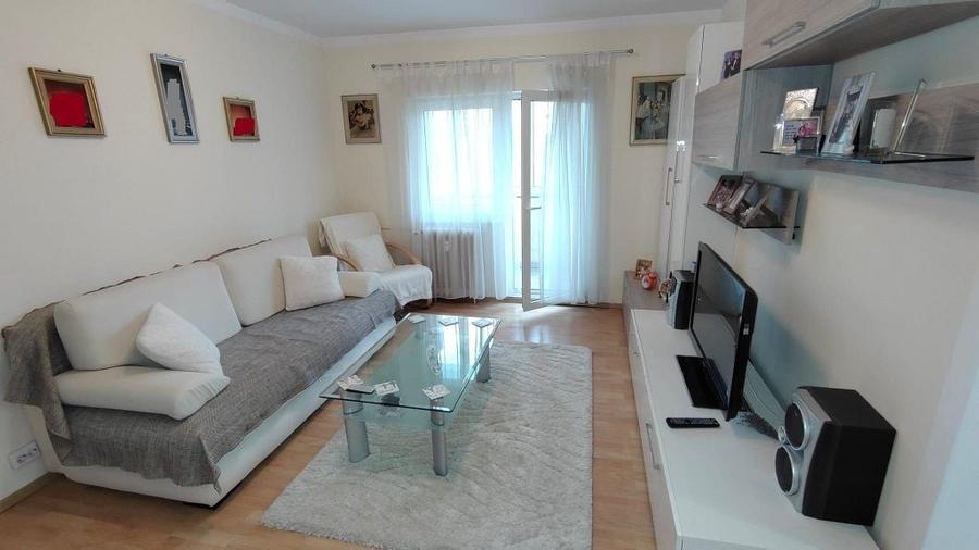 Apartament cochet de 3 camere, etaj 2/4, Grigorescu, Alexandru Vlahuta - 2