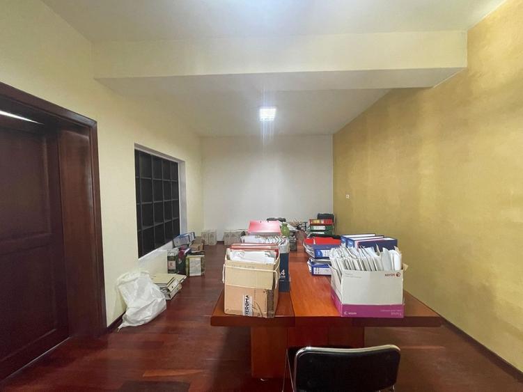 Spațiu de birouri / clinică de vanzare - 12