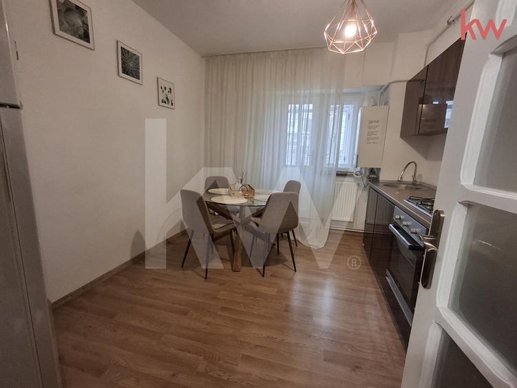 Apartament 3 camere de închiriat - Calea București - 4