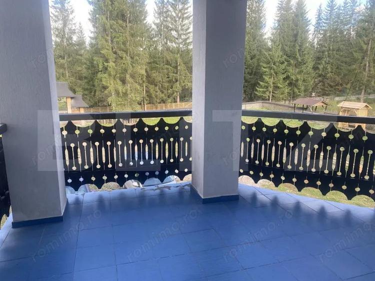 Vanzare vila tip pensiune intr-o zona superba din Poiana Negrii - 3