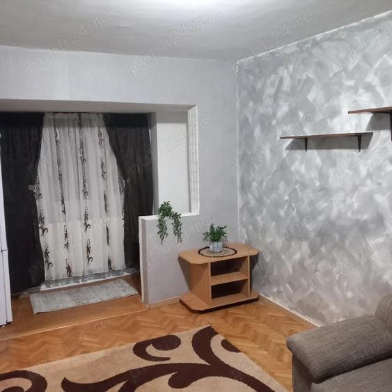 Inchiriez garsoniera decomandata - 6