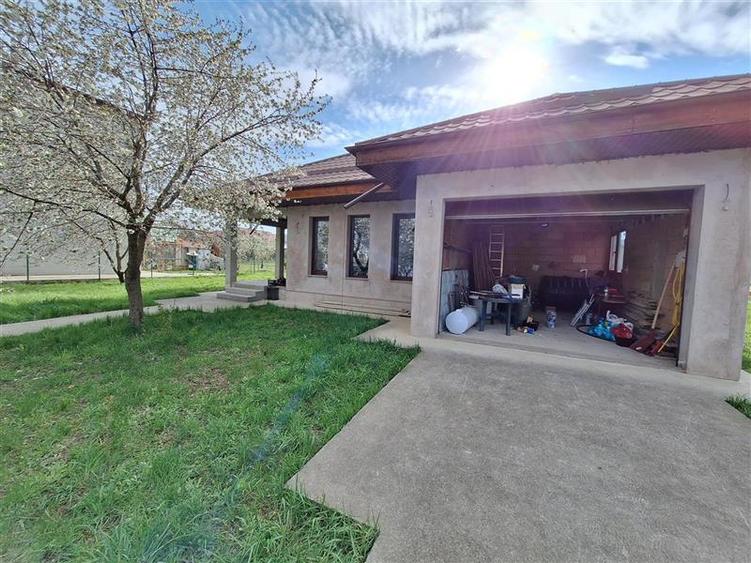 Casa parter 155 mp,  zona Magura - 2