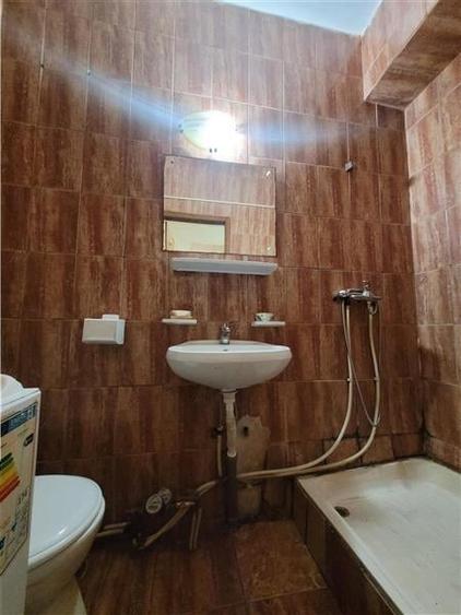 Garsoniera Mobilata, Igienizata , zugravita,  Parter, Zona Cet - 5