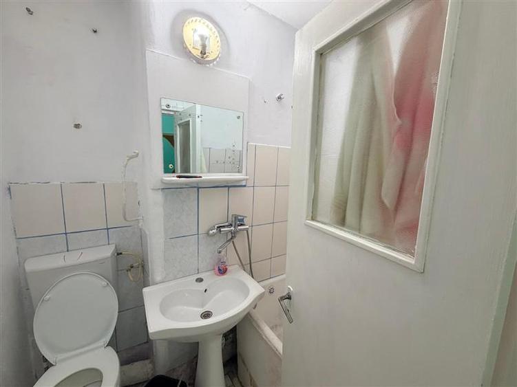 Apartament cu 3 camere Alexandru cel Bun  Piata Voievozilor - 13