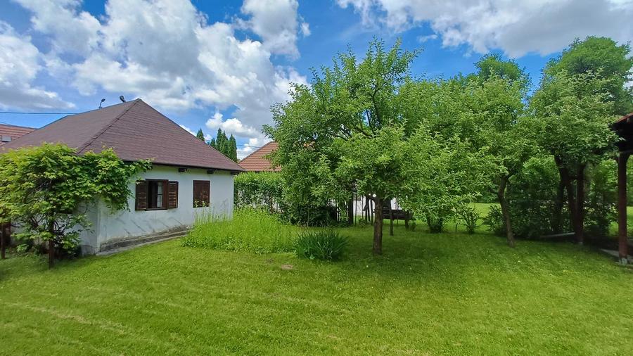 Casă cu 3 camere în Bicfalău