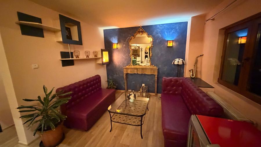 Apartament cu 2 camere decomandat în Polonă