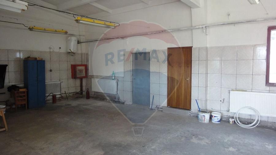 Spațiu industrial, de 210 mp, în Iris