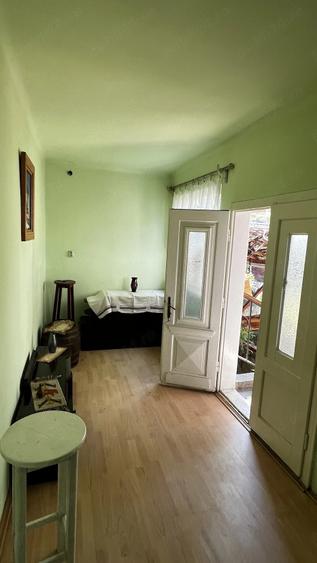 Casă cu Teren 2000 Mp în Pescari