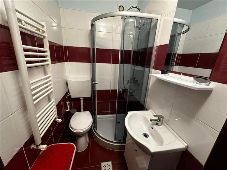 Garsonieră decomandată în Păcurari