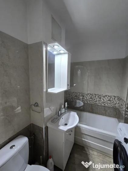Garsonieră semidecomandată în Central