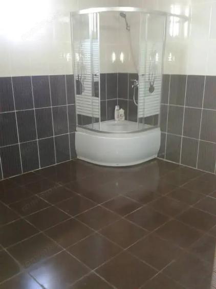 Casă cu 6 camere în Rânca